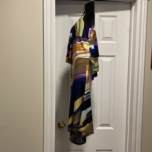 NWOT - Pretty Young Thing Round Neck Colourful Tiered Ruffled Summer Dress -Sz L - Picture 6 of 12